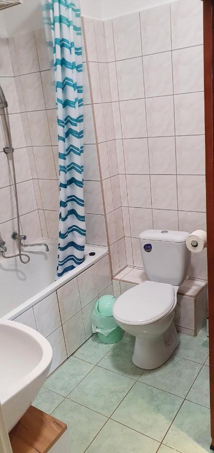Vénusz Apartman Cserkeszőlő Esterno foto